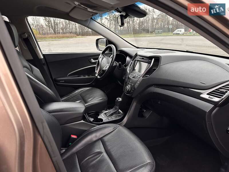 Позашляховик / Кросовер Hyundai Santa FE 2013 в Бродах фото 45 Позашляховик / Кросовер Hyundai Santa FE 2013 в Бродах