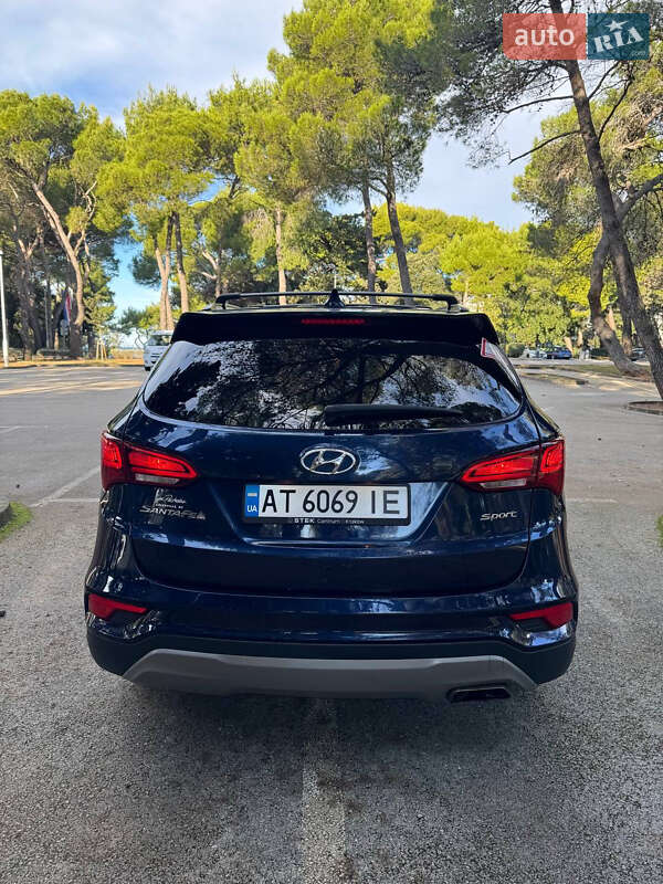 Позашляховик / Кросовер Hyundai Santa FE 2016 в Києві