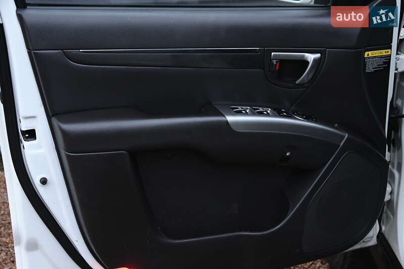 Внедорожник / Кроссовер Hyundai Santa FE 2011 в Бердичеве