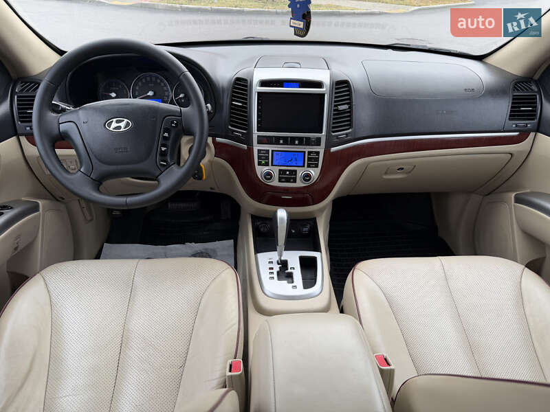 Внедорожник / Кроссовер Hyundai Santa FE 2006 в Виннице