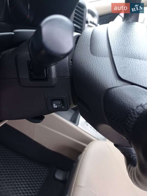 Внедорожник / Кроссовер Hyundai Santa FE 2011 в Виннице