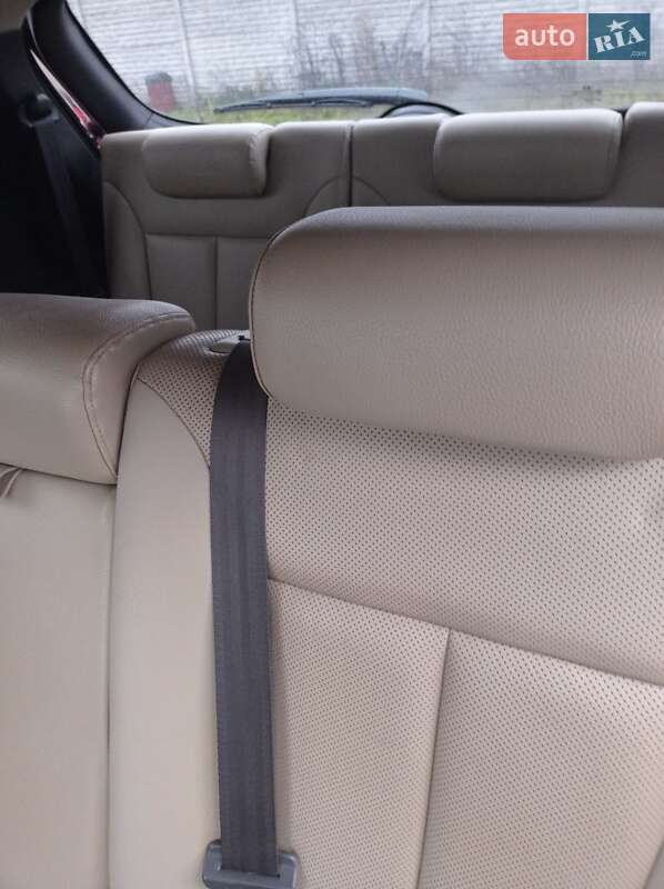 Внедорожник / Кроссовер Hyundai Santa FE 2011 в Виннице