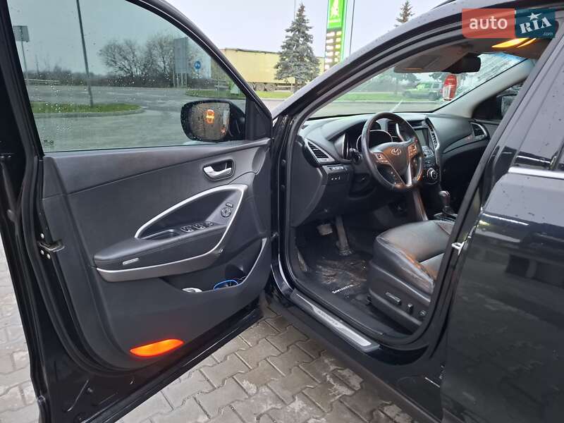 Позашляховик / Кросовер Hyundai Santa FE 2012 в Львові фото 9 Позашляховик / Кросовер Hyundai Santa FE 2012 в Львові