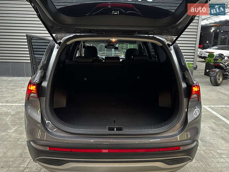 Внедорожник / Кроссовер Hyundai Santa FE 2020 в Киеве