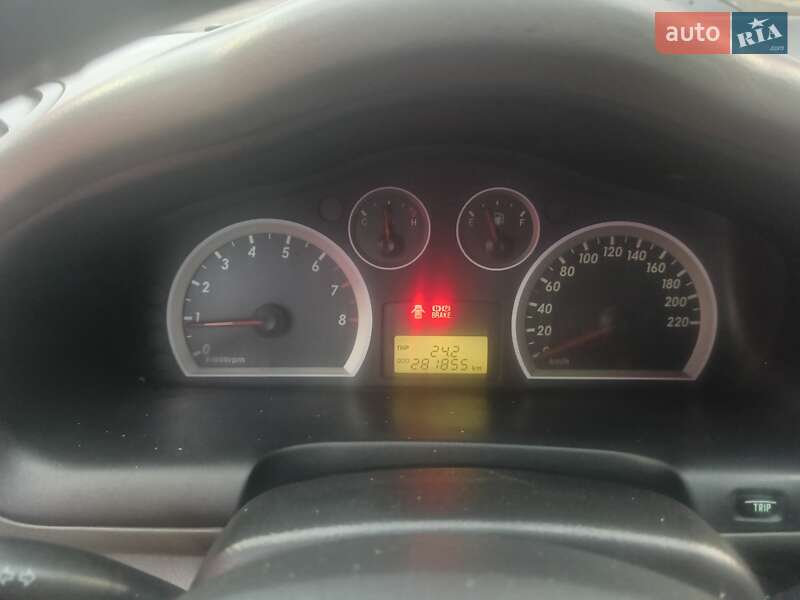 Позашляховик / Кросовер Hyundai Santa FE 2005 в Харкові фото 9 Позашляховик / Кросовер Hyundai Santa FE 2005 в Харкові