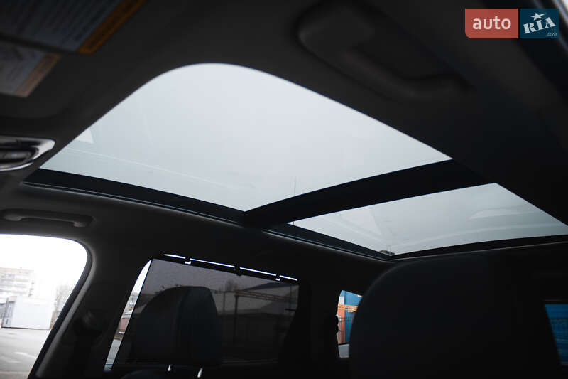 Внедорожник / Кроссовер Hyundai Santa FE 2023 в Киеве