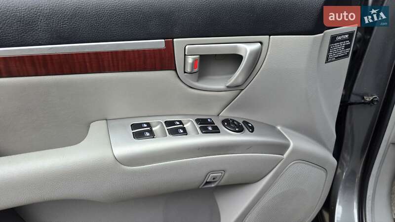 Позашляховик / Кросовер Hyundai Santa FE 2008 в Івано-Франківську