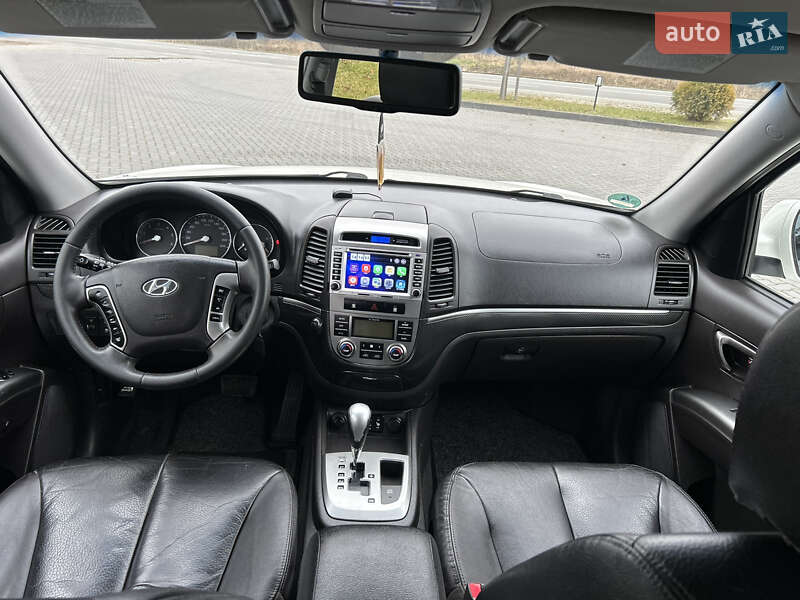 Внедорожник / Кроссовер Hyundai Santa FE 2011 в Коломые