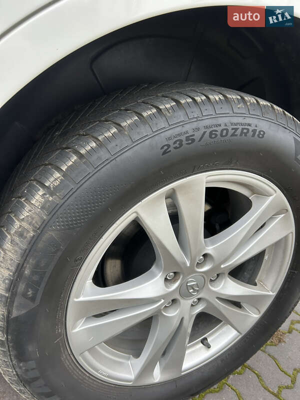 Внедорожник / Кроссовер Hyundai Santa FE 2011 в Коломые