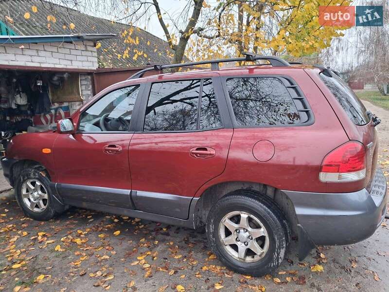 Внедорожник / Кроссовер Hyundai Santa FE 2005 в Носовке