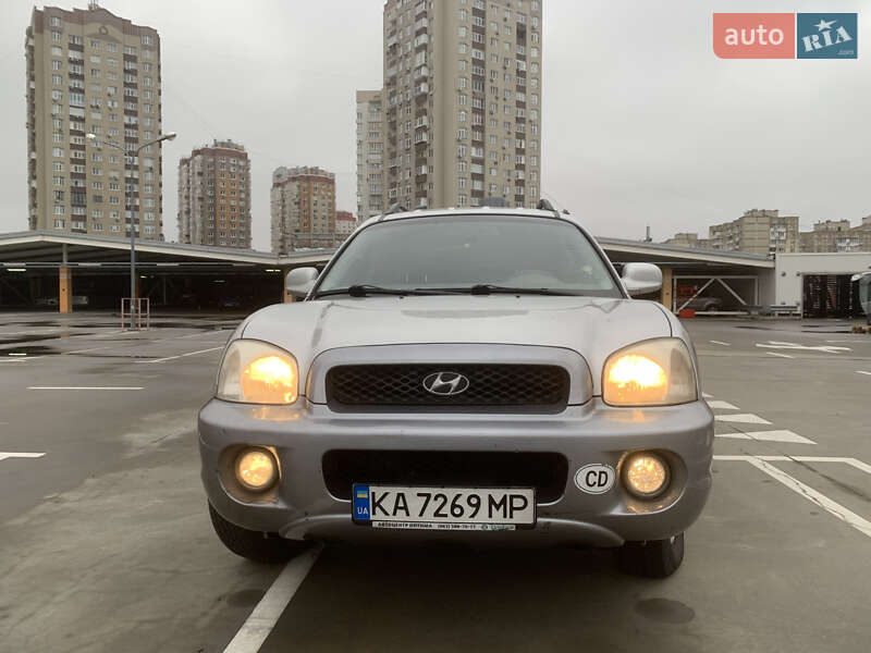 Внедорожник / Кроссовер Hyundai Santa FE 2003 в Киеве
