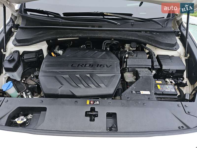 Внедорожник / Кроссовер Hyundai Santa FE 2018 в Одессе фото 6 Внедорожник / Кроссовер Hyundai Santa FE 2018 в Одессе