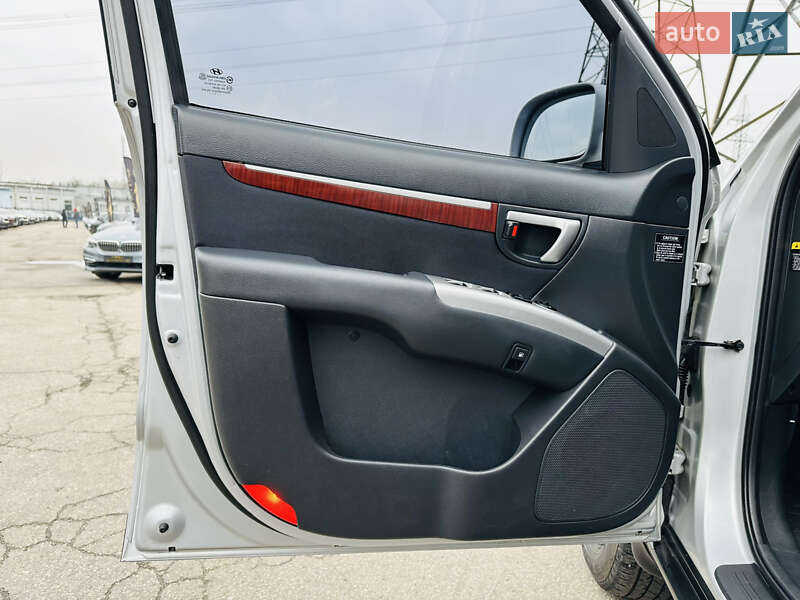 Внедорожник / Кроссовер Hyundai Santa FE 2007 в Харькове фото 16 Внедорожник / Кроссовер Hyundai Santa FE 2007 в Харькове