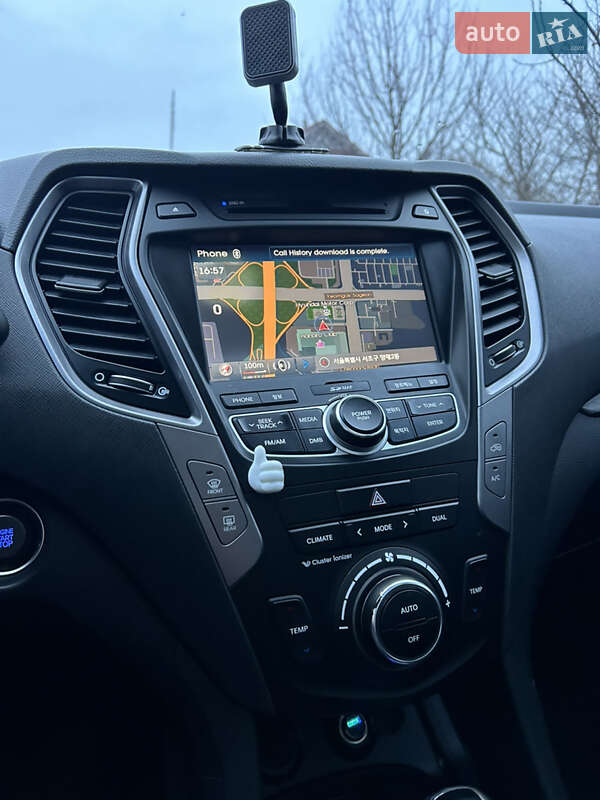 Внедорожник / Кроссовер Hyundai Santa FE 2013 в Ровно