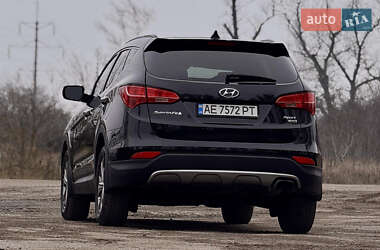 Внедорожник / Кроссовер Hyundai Santa FE 2012 в Каменском