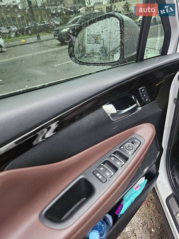 Внедорожник / Кроссовер Hyundai Santa FE 2018 в Одессе фото 12 Внедорожник / Кроссовер Hyundai Santa FE 2018 в Одессе