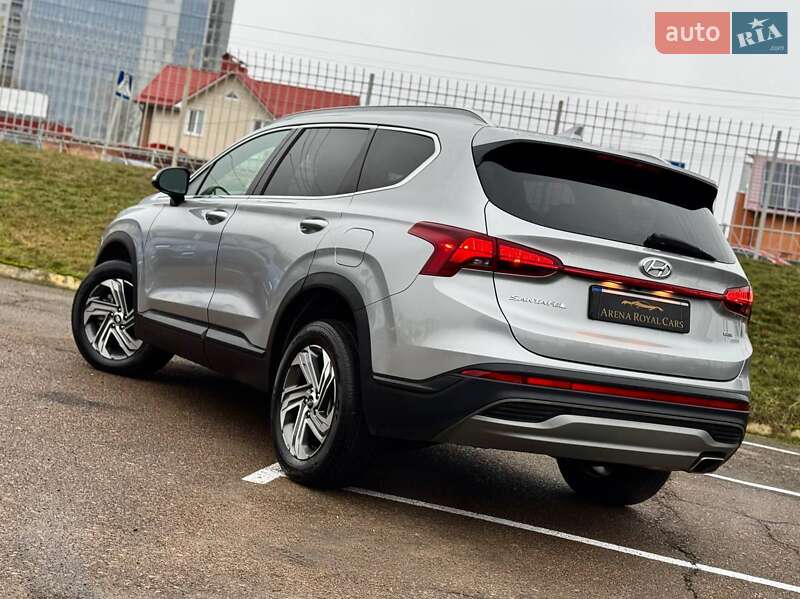 Внедорожник / Кроссовер Hyundai Santa FE 2023 в Киеве