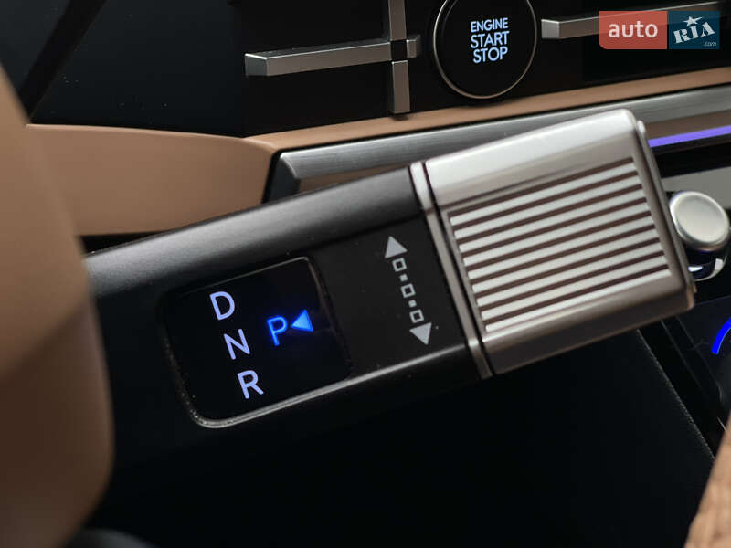 Внедорожник / Кроссовер Hyundai Santa FE 2024 в Киеве