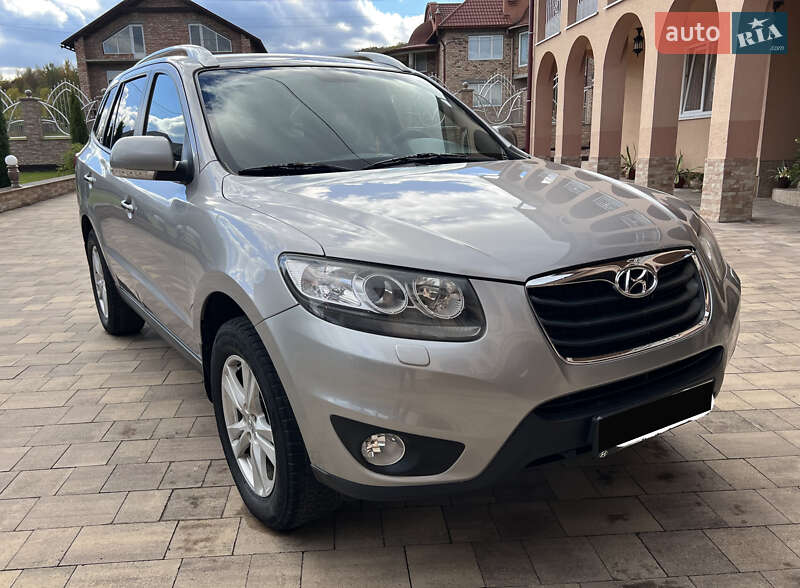 Внедорожник / Кроссовер Hyundai Santa FE 2011 в Солотвине фото 8 Внедорожник / Кроссовер Hyundai Santa FE 2011 в Солотвине