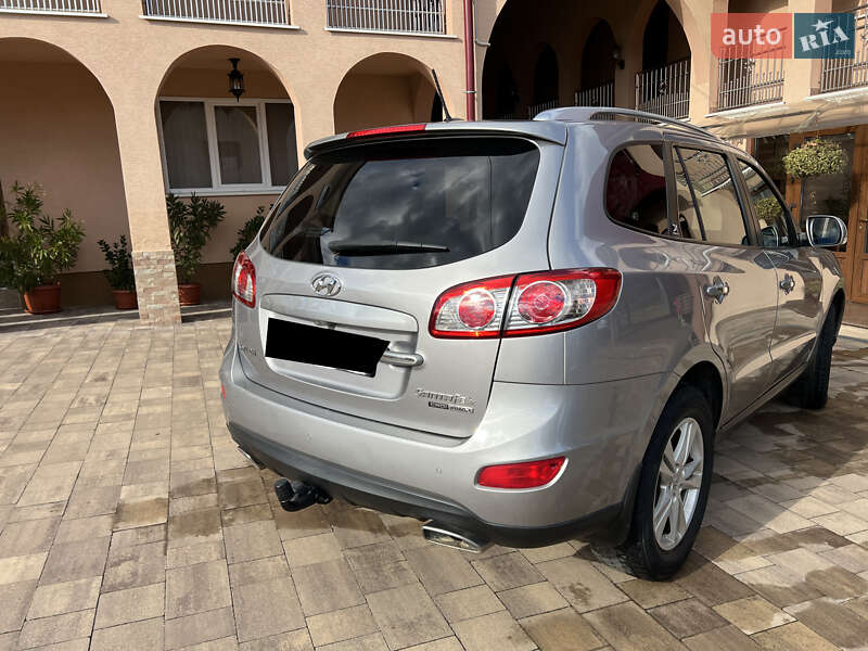 Внедорожник / Кроссовер Hyundai Santa FE 2011 в Солотвине фото 12 Внедорожник / Кроссовер Hyundai Santa FE 2011 в Солотвине