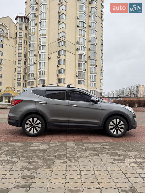 Внедорожник / Кроссовер Hyundai Santa FE 2014 в Киеве фото 18 Внедорожник / Кроссовер Hyundai Santa FE 2014 в Киеве