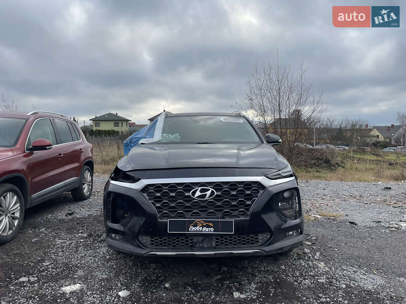 Внедорожник / Кроссовер Hyundai Santa FE 2019 в Львове