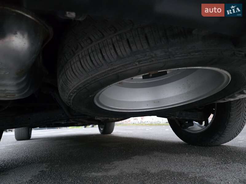 Внедорожник / Кроссовер Hyundai Santa FE 2011 в Луцке