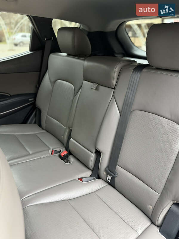 Внедорожник / Кроссовер Hyundai Santa FE 2013 в Запорожье