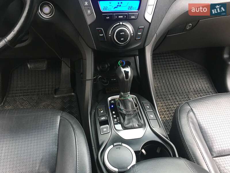 Позашляховик / Кросовер Hyundai Santa FE 2013 в Одесі