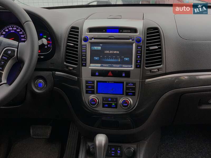 Внедорожник / Кроссовер Hyundai Santa FE 2011 в Бердичеве