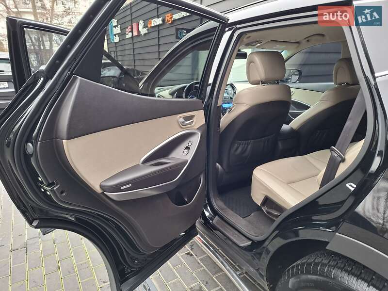 Позашляховик / Кросовер Hyundai Santa FE 2013 в Одесі