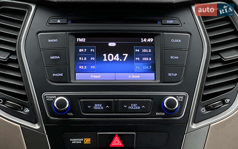 Позашляховик / Кросовер Hyundai Santa FE 2016 в Львові