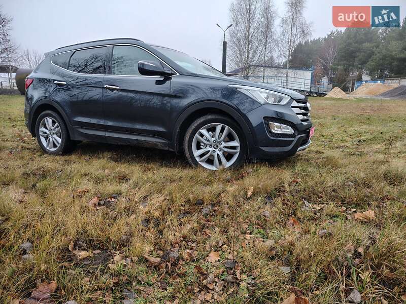 Внедорожник / Кроссовер Hyundai Santa FE 2014 в Ровно