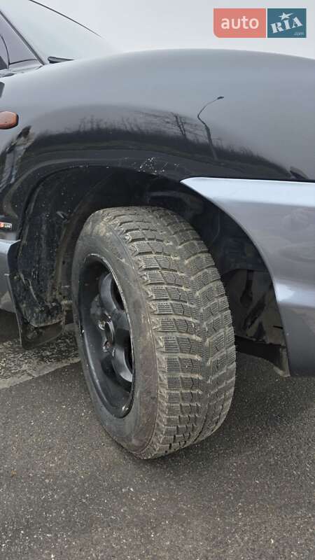 Внедорожник / Кроссовер Hyundai Santa FE 2004 в Хмельницком