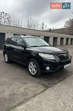 Внедорожник / Кроссовер Hyundai Santa FE 2010 в Николаеве