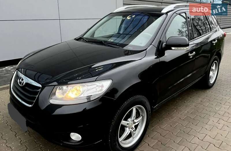 Внедорожник / Кроссовер Hyundai Santa FE 2012 в Киеве