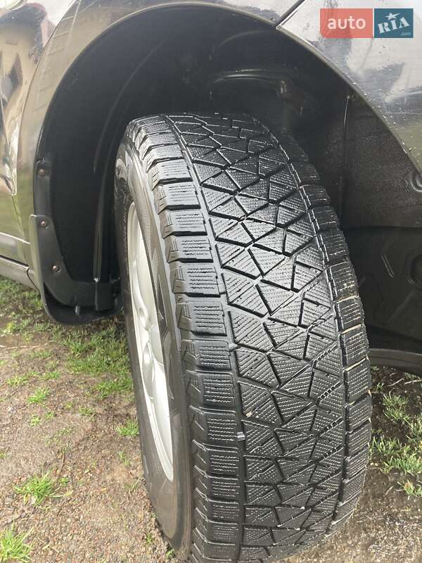 Позашляховик / Кросовер Hyundai Santa FE 2006 в Сарнах