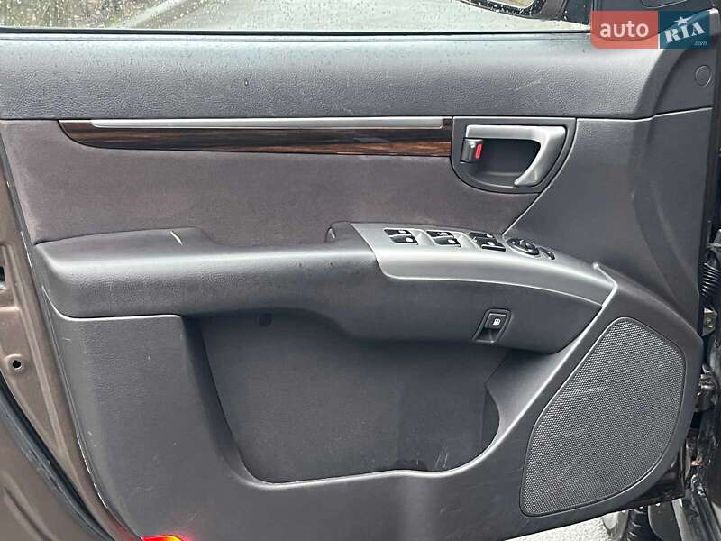 Внедорожник / Кроссовер Hyundai Santa FE 2012 в Киеве фото 15 Внедорожник / Кроссовер Hyundai Santa FE 2012 в Киеве