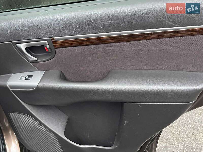 Внедорожник / Кроссовер Hyundai Santa FE 2012 в Киеве фото 30 Внедорожник / Кроссовер Hyundai Santa FE 2012 в Киеве