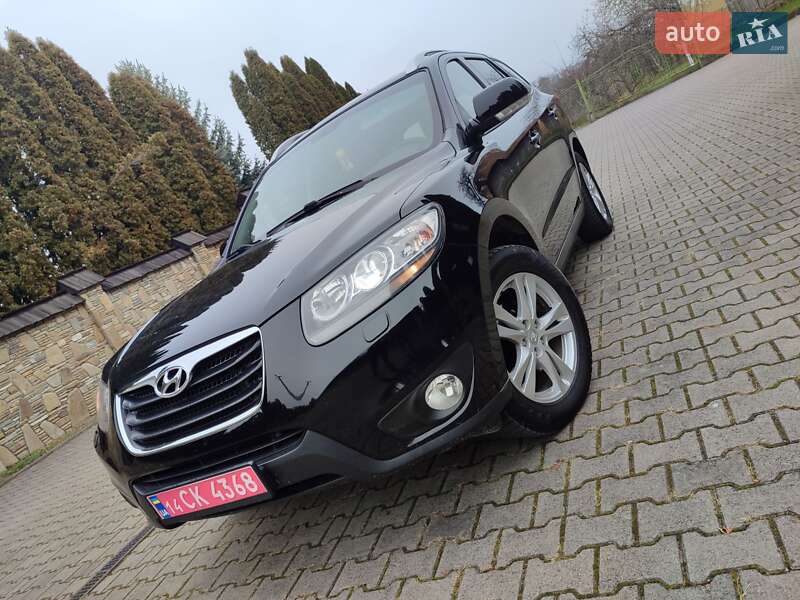 Позашляховик / Кросовер Hyundai Santa FE 2010 в Івано-Франківську
