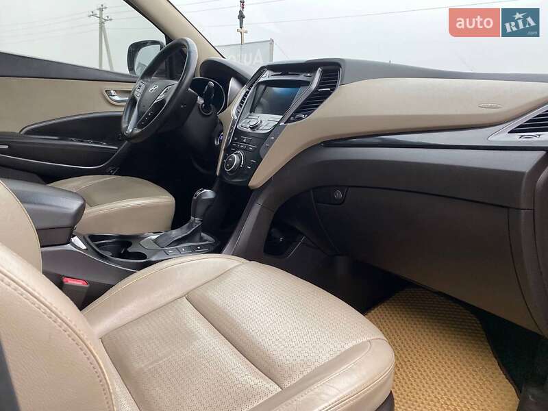 Позашляховик / Кросовер Hyundai Santa FE 2013 в Львові