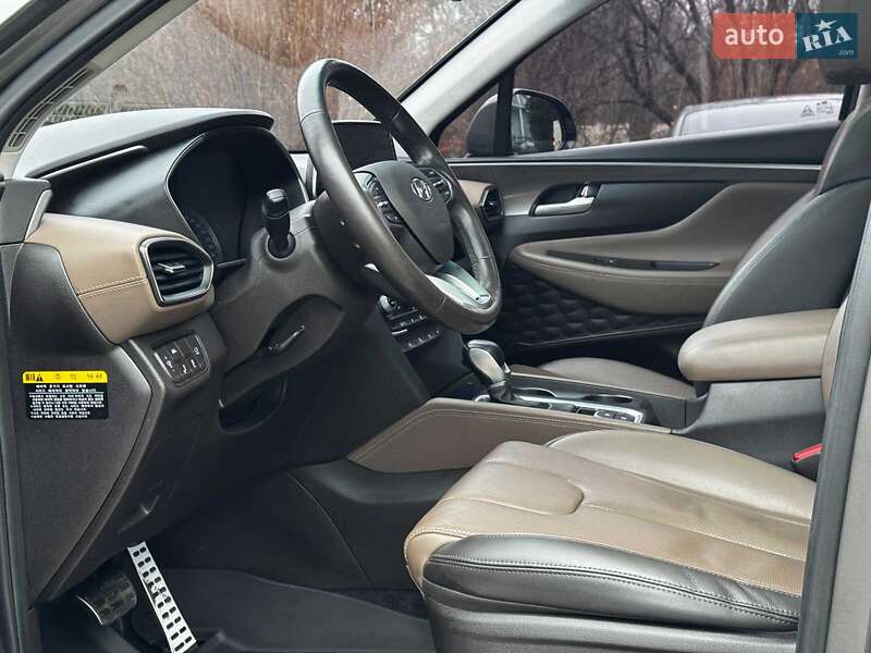 Внедорожник / Кроссовер Hyundai Santa FE 2019 в Киеве фото 37 Внедорожник / Кроссовер Hyundai Santa FE 2019 в Киеве