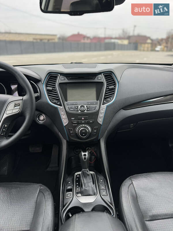 Позашляховик / Кросовер Hyundai Santa FE 2013 в Дубні