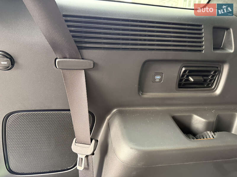 Позашляховик / Кросовер Hyundai Santa FE 2024 в Києві фото 16 Позашляховик / Кросовер Hyundai Santa FE 2024 в Києві