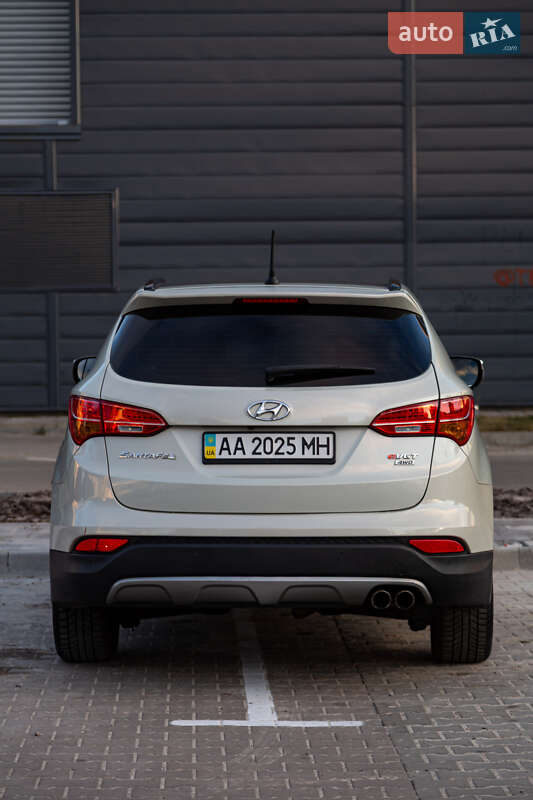 Позашляховик / Кросовер Hyundai Santa FE 2013 в Києві