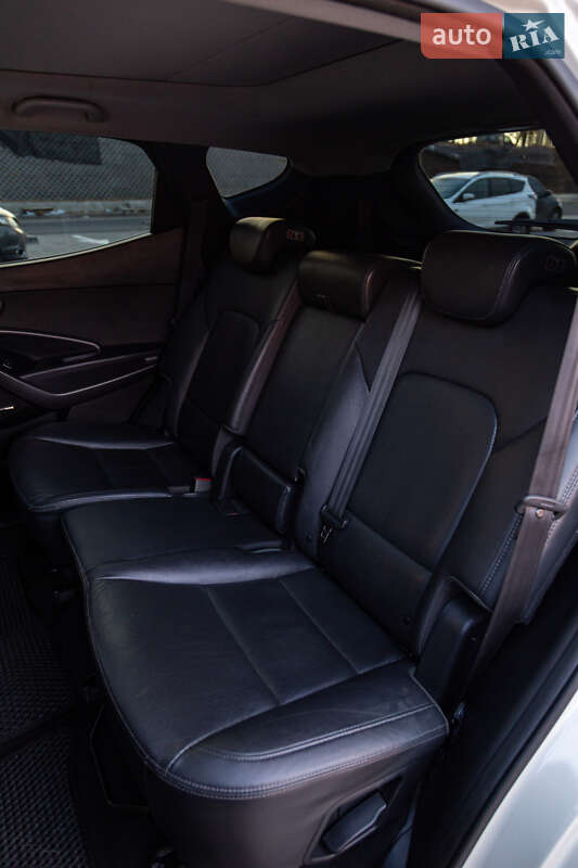 Позашляховик / Кросовер Hyundai Santa FE 2013 в Києві