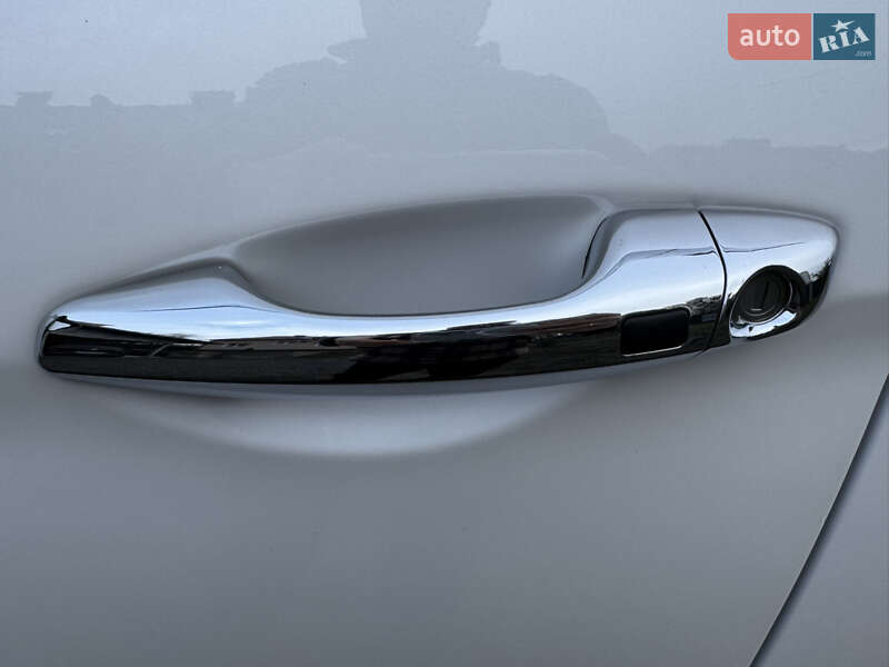 Позашляховик / Кросовер Hyundai Santa FE 2016 в Кам'янець-Подільському