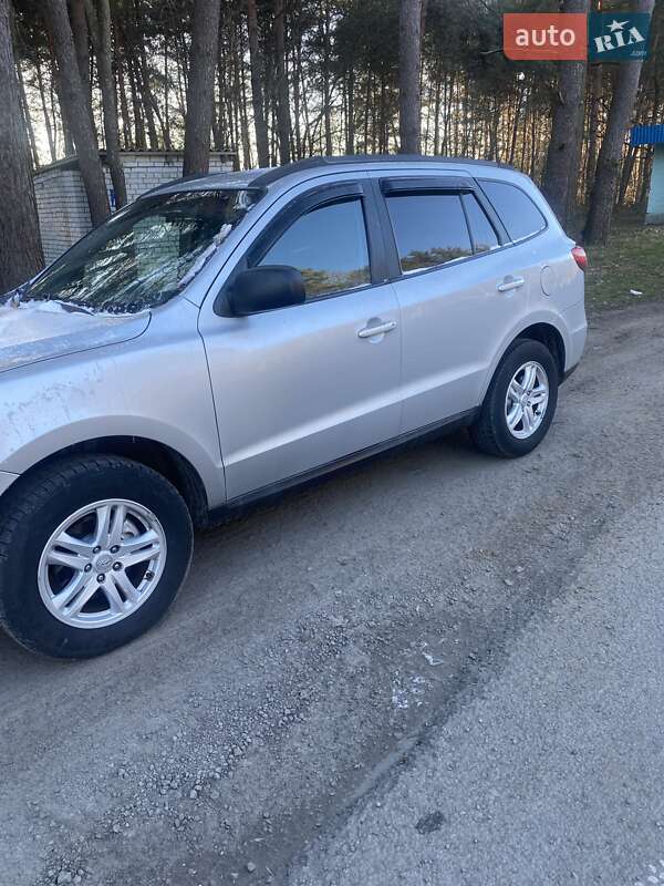 Позашляховик / Кросовер Hyundai Santa FE 2010 в Полтаві