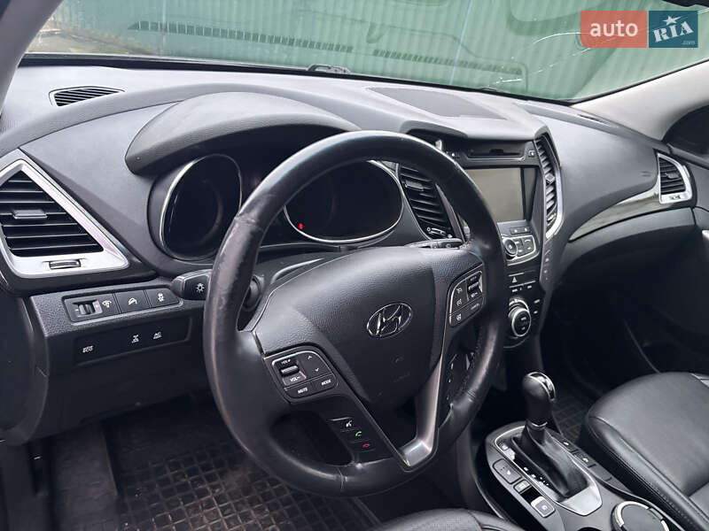 Внедорожник / Кроссовер Hyundai Santa FE 2014 в Хмельнике
