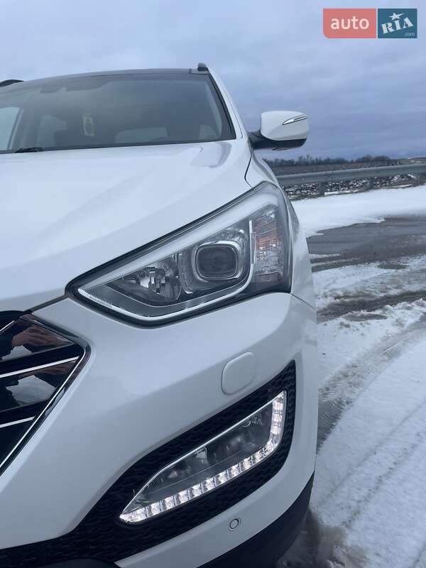 Позашляховик / Кросовер Hyundai Santa FE 2013 в Полтаві